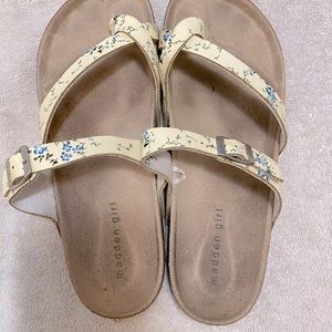Madden Girl ladies floral slides